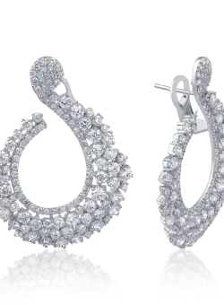 Cercei din aur alb de 18K cu diamante de 7.16ct