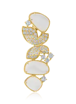 Brosa fluture din aur galben cu sidef de 5.9ct si diamante de 1.4ct