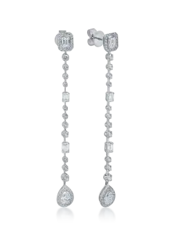 Cercei lungi din aur alb cu diamante de 3.5ct