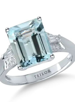 Inel din aur alb cu acvamarin de 3.2ct si diamante de 0.2ct
