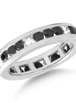 Inel din aur alb de 18K cu diamante de 0.5ct si diamante negre de 1.53ct